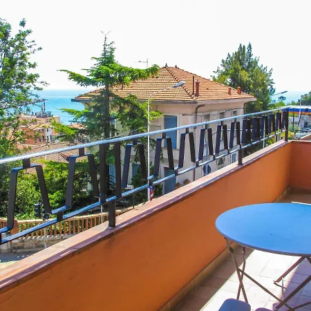 Locazione Turistica Saffi-1 شقة إمبيريا